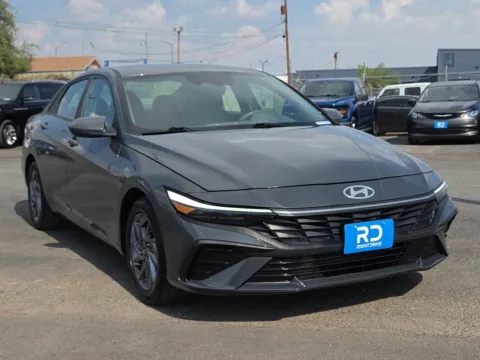 Gray 2024 Hyundai Elantra SEL for sale in El Paso, TX