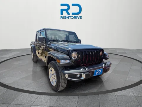 Black 2023 Jeep Gladiator Sport S for sale in El Paso, TX