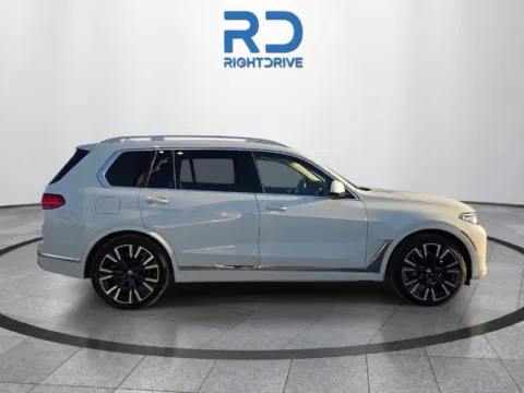 Photos of 2019 BMW X7 xDrive40i for sale in El Paso, TX at RightDrive - 6930 Alameda