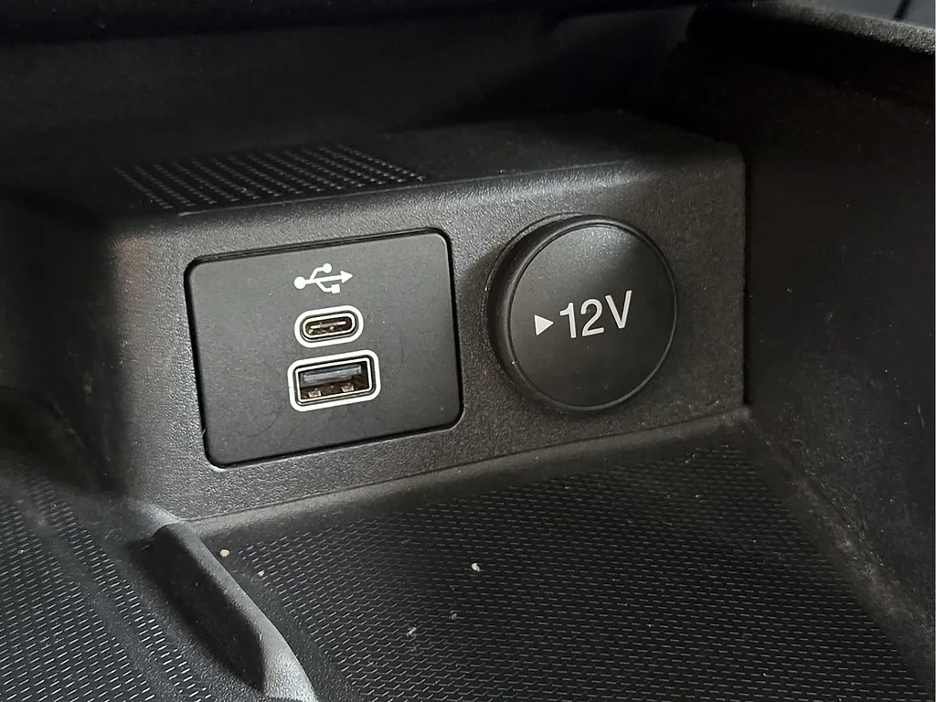 Ford Escape photo 20