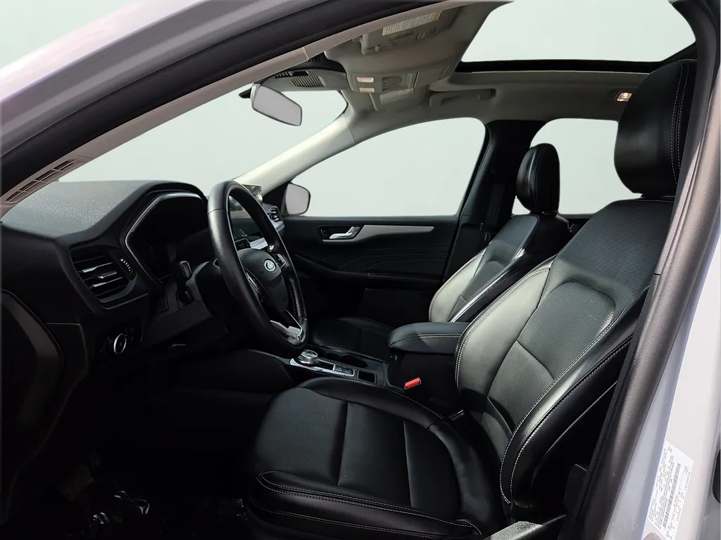 Ford Escape photo 19