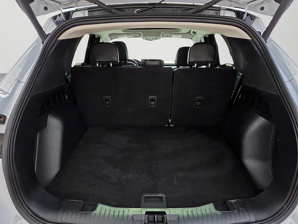 Ford Escape photo 13