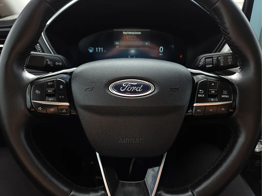 Ford Escape photo 24
