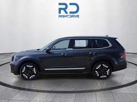 Photos of 2025 Kia Telluride S for sale in El Paso, TX at RightDrive - 6930 Alameda