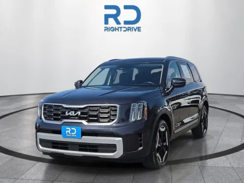 Gray 2025 Kia Telluride S for sale in El Paso, TX