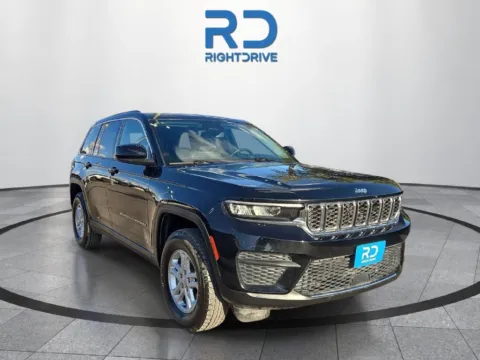 Black 2024 Jeep Grand Cherokee Laredo for sale in El Paso, TX