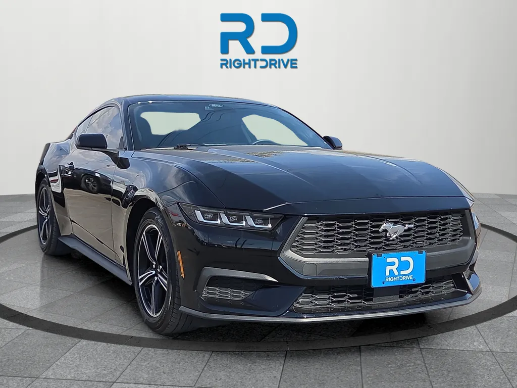 2024 Ford Mustang EcoBoost