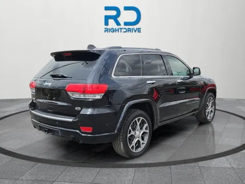 Another view of 2019 Jeep Grand Cherokee Overland for sale in El Paso, TX at RightDrive - 6930 Alameda