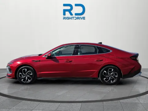 More photos of 2024 Hyundai Sonata SEL at RightDrive - 6930 Alameda, TX