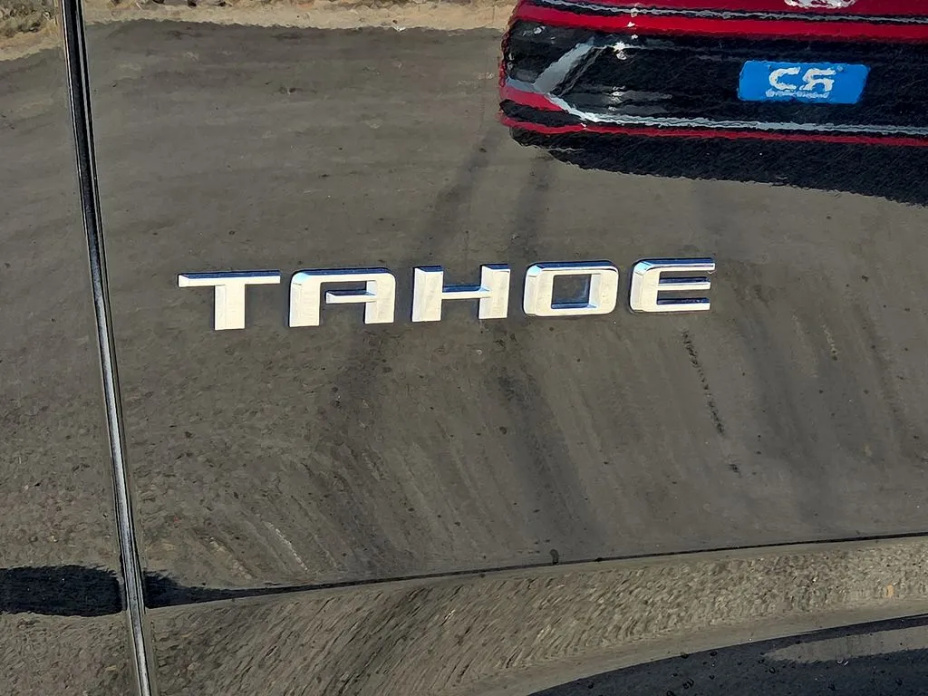Chevrolet Tahoe photo 10