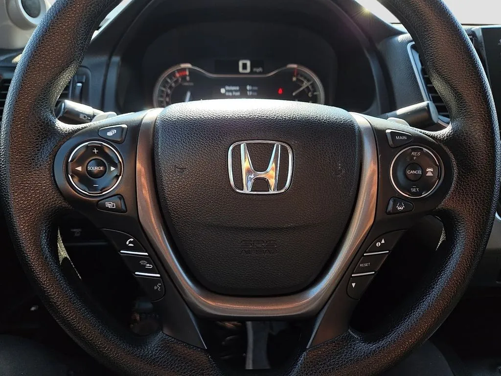 Honda Ridgeline photo 24