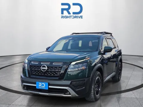 Green 2024 Nissan Pathfinder Rock Creek for sale in El Paso, TX