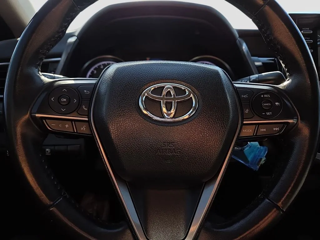 Toyota Camry photo 24