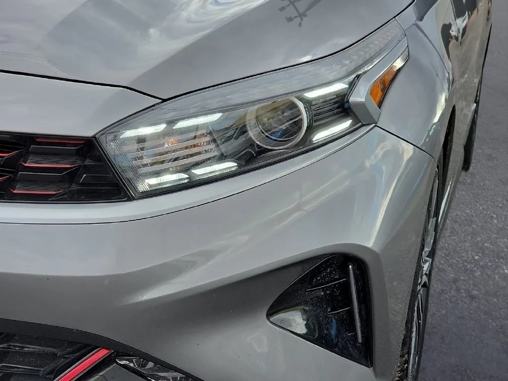 Kia Forte photo 8