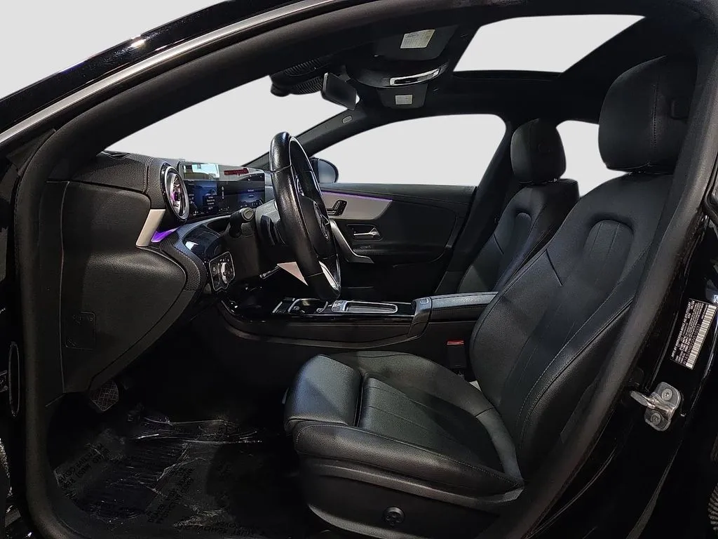 Mercedes-Benz CLA photo 19