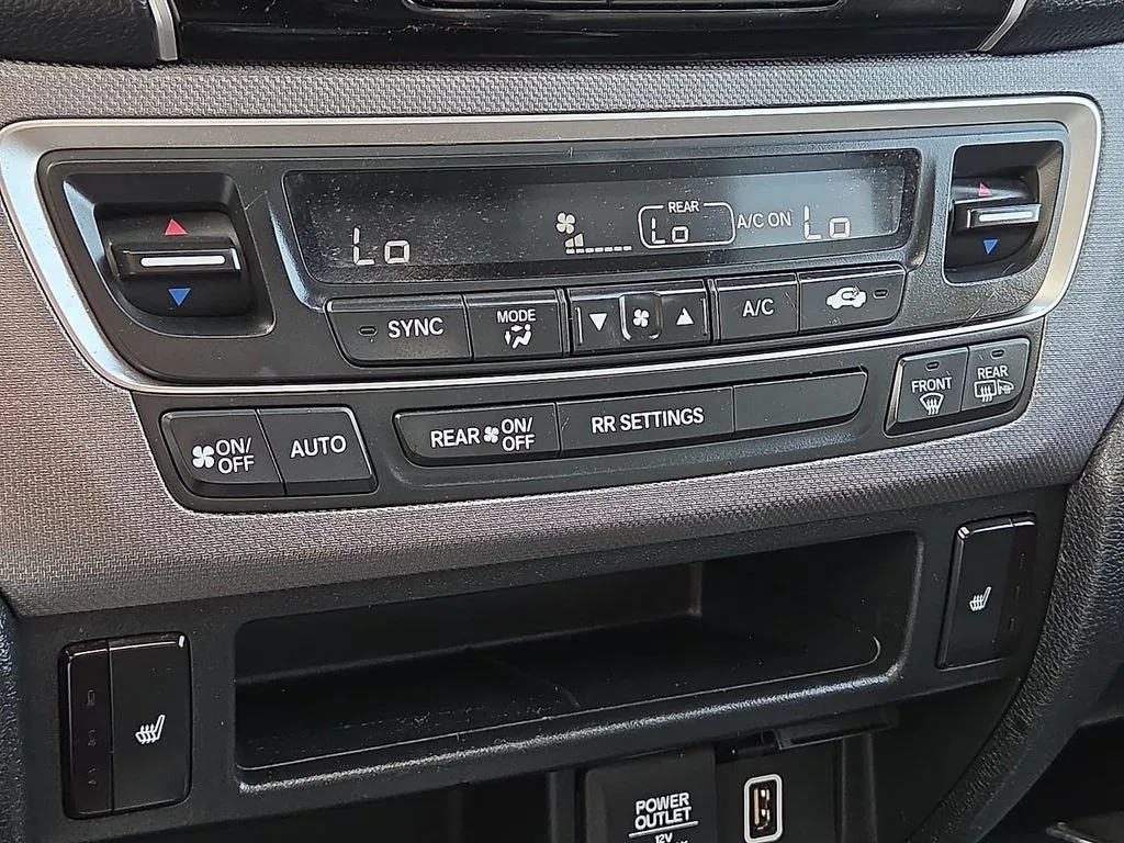 Honda Ridgeline photo 21