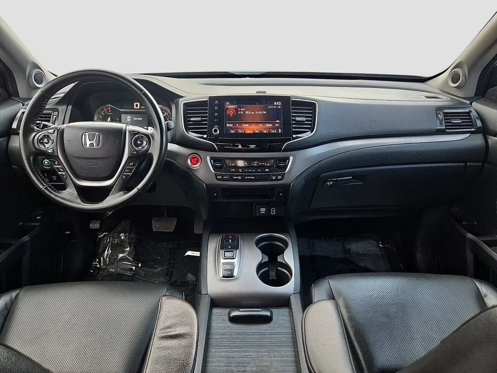 Honda Ridgeline photo 15