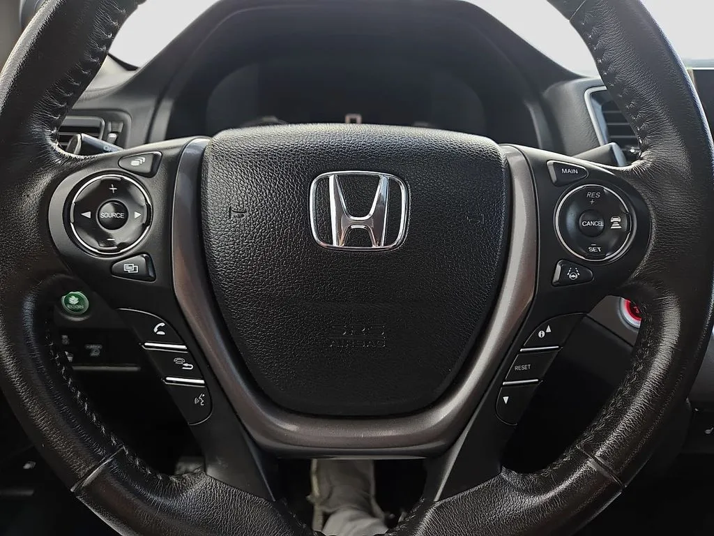Honda Ridgeline photo 24