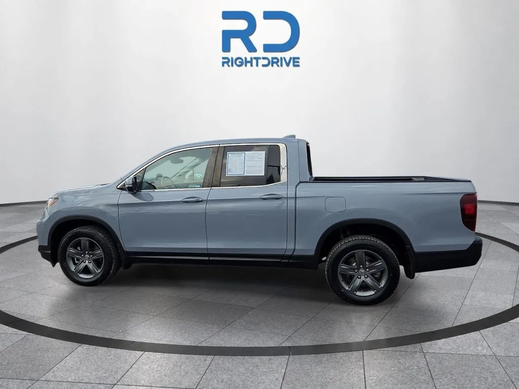 Honda Ridgeline photo 5