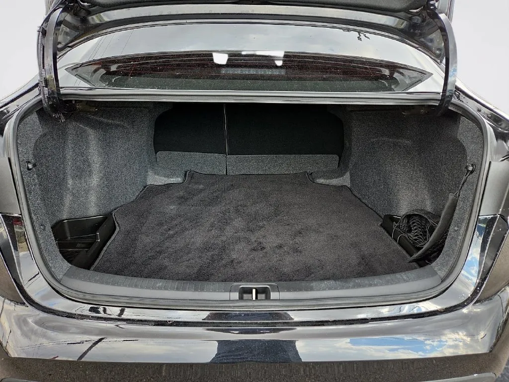Toyota Corolla photo 13