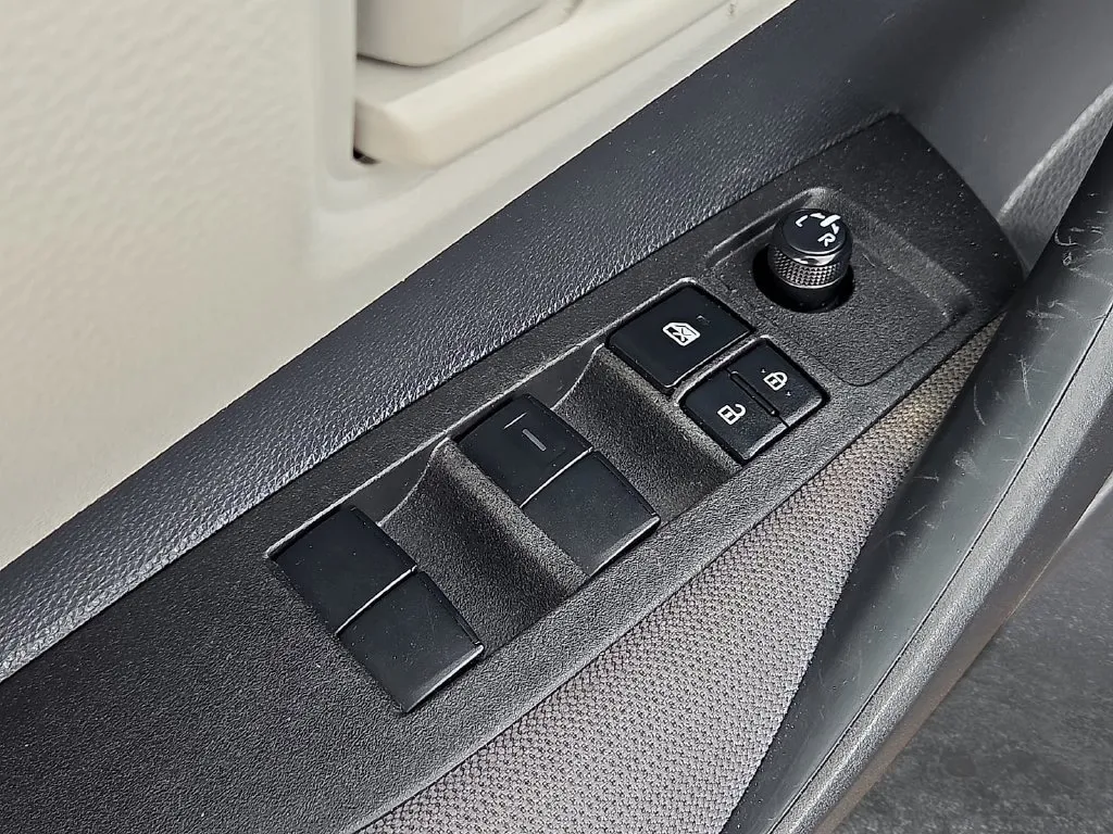 Toyota Corolla photo 17