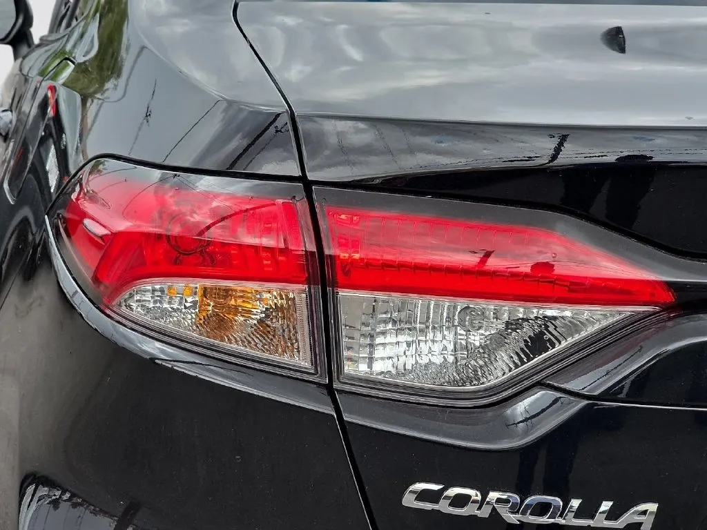 Toyota Corolla photo 10