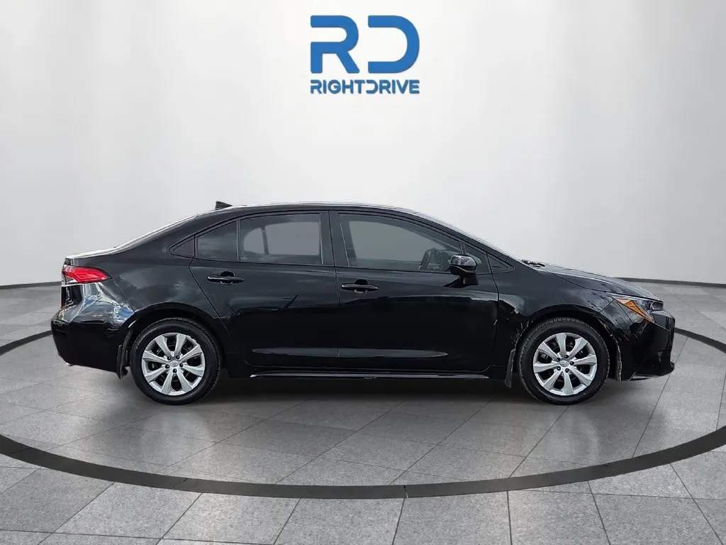 Toyota Corolla photo 2