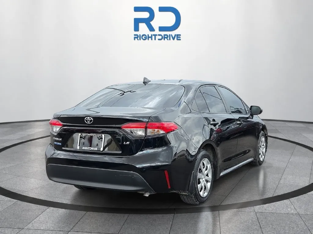 Toyota Corolla photo 3