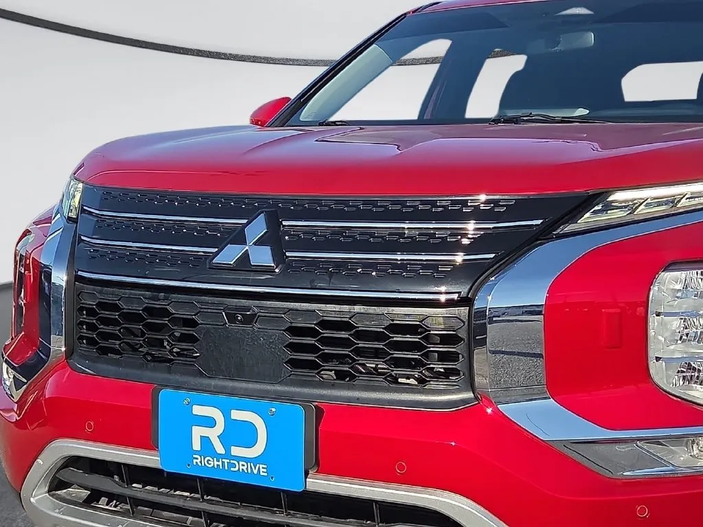 Mitsubishi Outlander photo 7