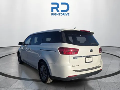 More photos of 2021 Kia Sedona LX at RightDrive - 6930 Alameda, TX