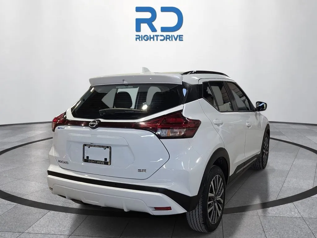Nissan Kicks photo 4