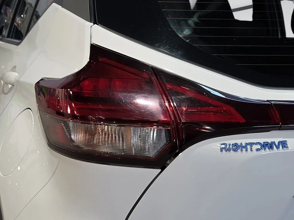 Nissan Kicks photo 10