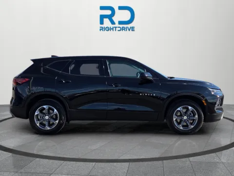 Photos of 2025 Chevrolet Blazer LT for sale in El Paso, TX at RightDrive - 6930 Alameda