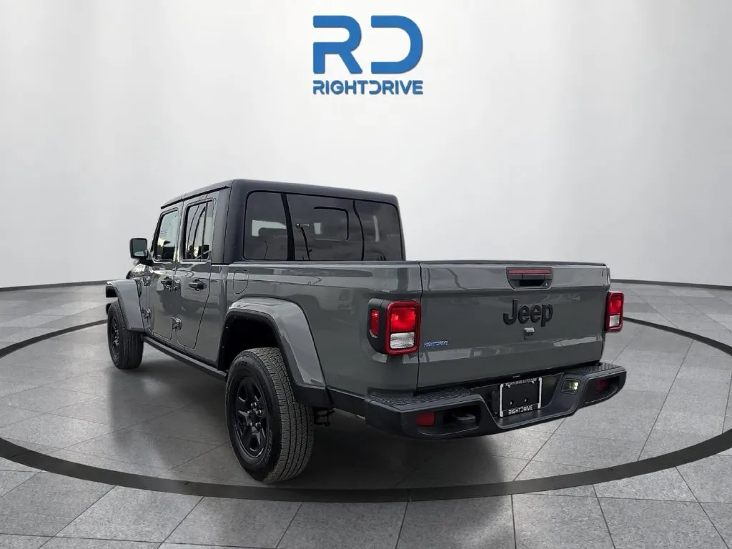 Jeep Gladiator photo 4