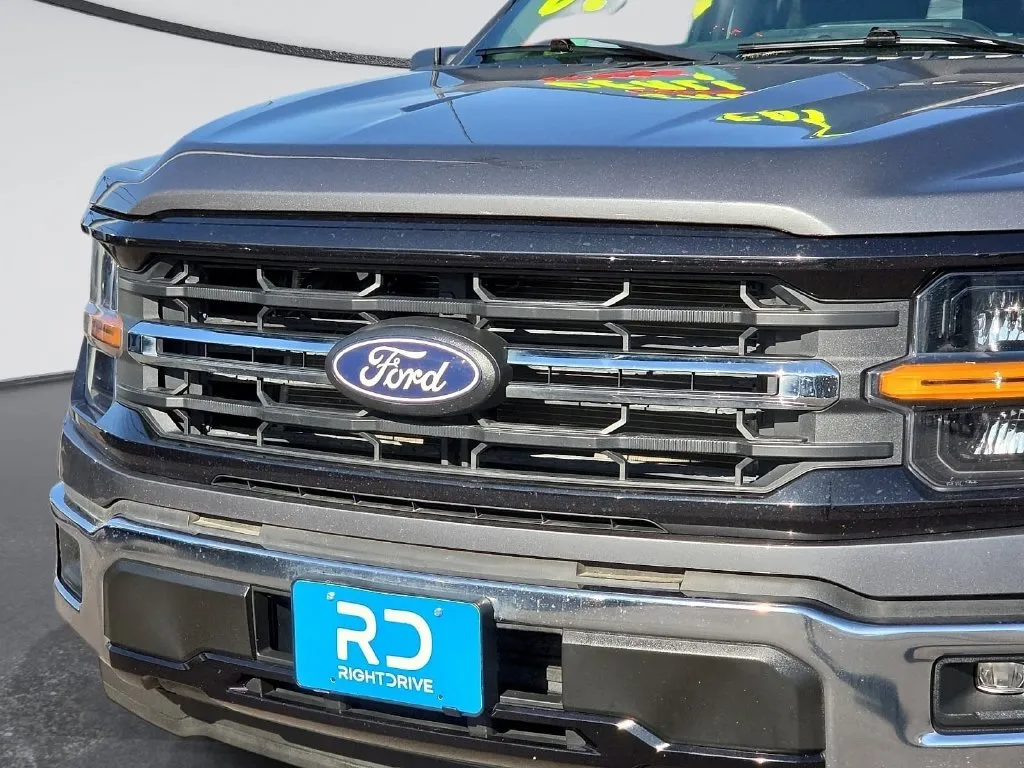 Ford F-150 photo 7