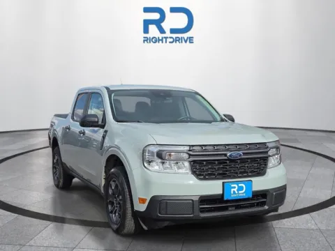 Gray 2024 Ford Maverick XLT for sale in El Paso, TX