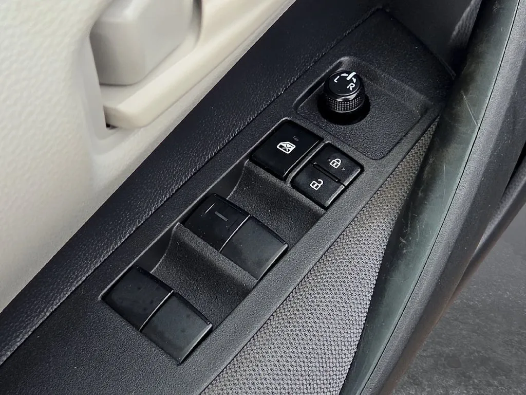 Toyota Corolla photo 17