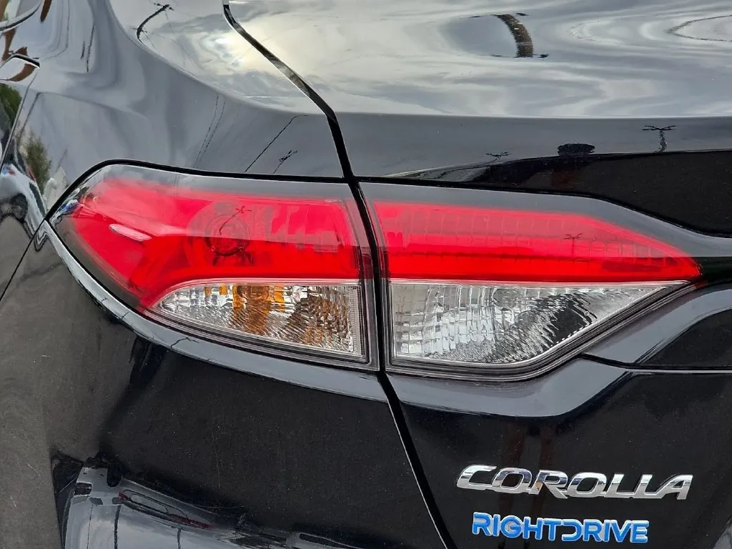 Toyota Corolla photo 10