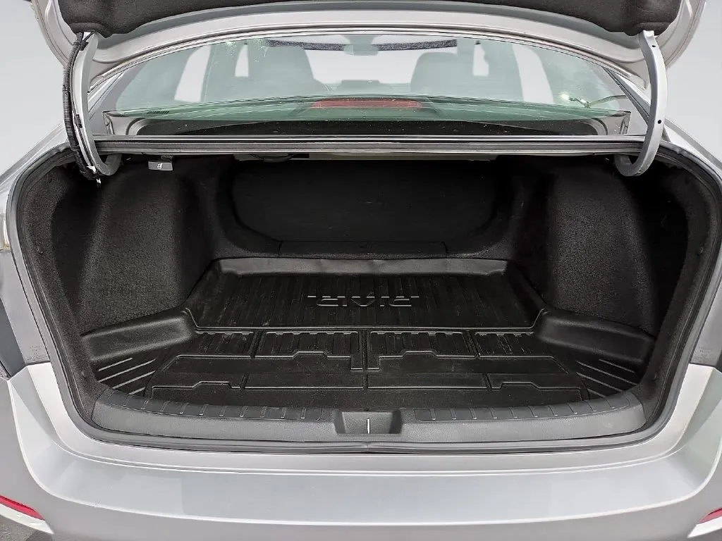 Honda Civic photo 13