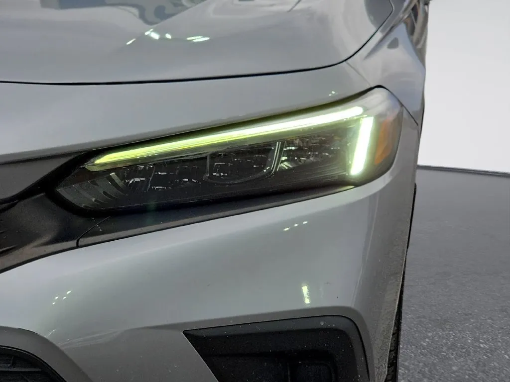 Honda Civic photo 8