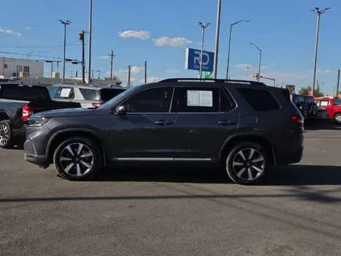 More photos of 2023 Honda Pilot Elite at RightDrive - 6930 Alameda, TX