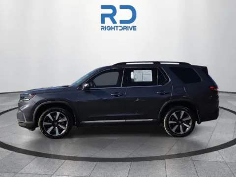 More photos of 2023 Honda Pilot Elite at RightDrive - 6930 Alameda, TX