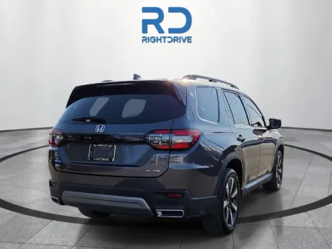 Another view of 2023 Honda Pilot Elite for sale in El Paso, TX at RightDrive - 6930 Alameda