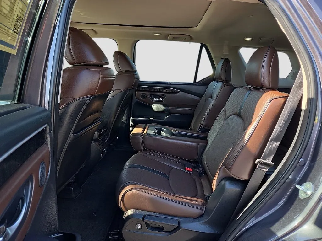 Honda Pilot photo 14