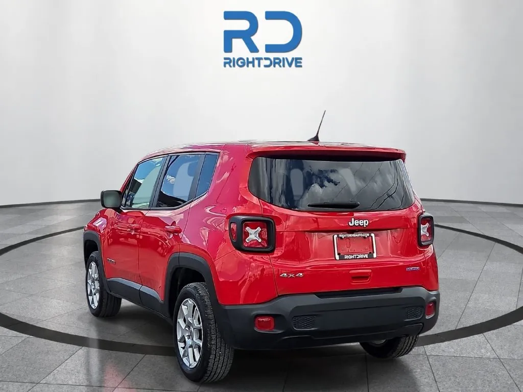 Jeep Renegade photo 4