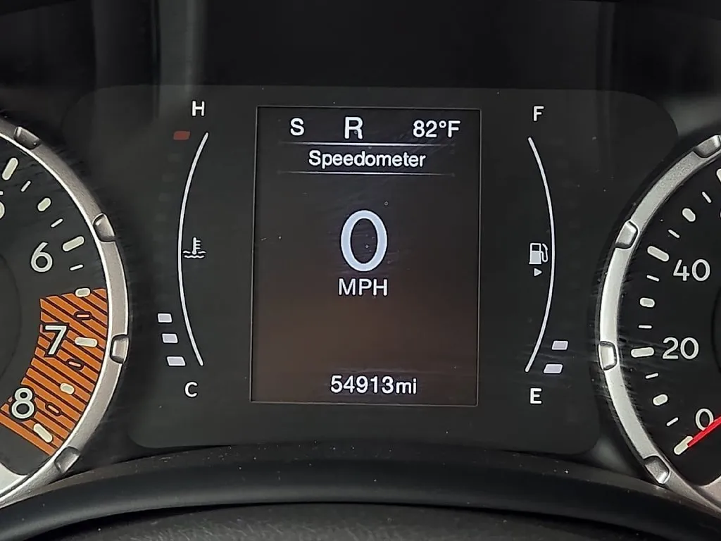 Jeep Renegade photo 23