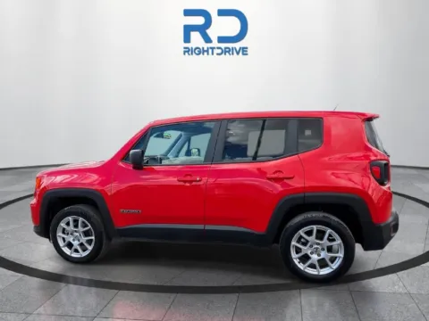 More photos of 2023 Jeep Renegade Latitude at RightDrive - 6930 Alameda, TX