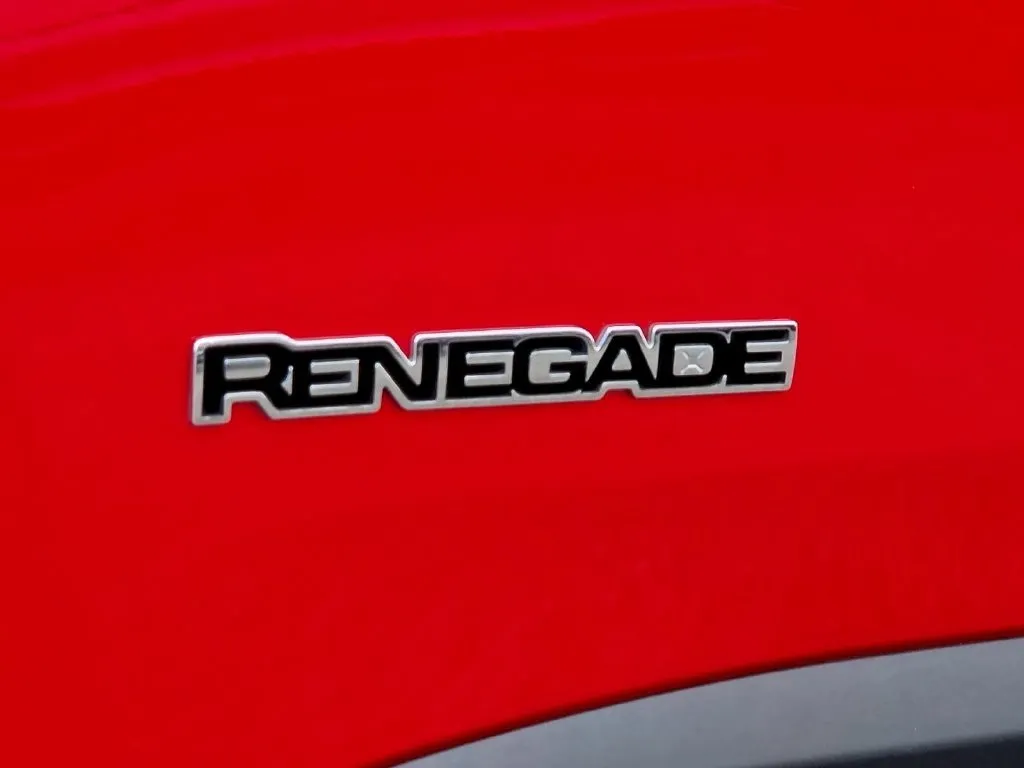 Jeep Renegade photo 10