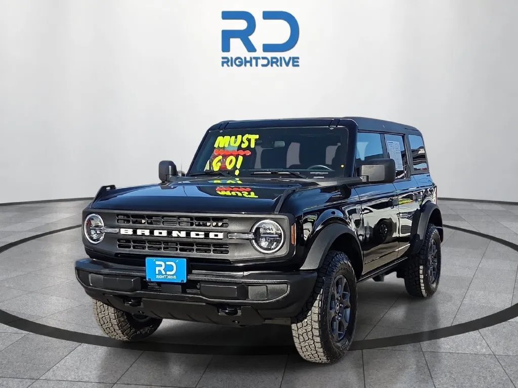 Ford Bronco photo 6