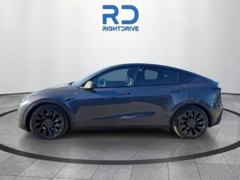 More photos of 2022 Tesla Model Y Performance at RightDrive - 6930 Alameda, TX